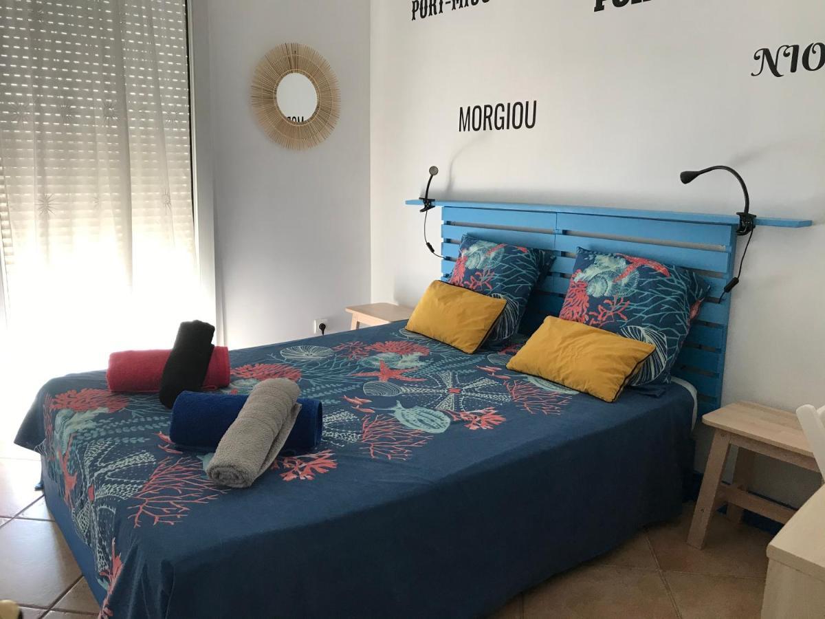 Chambre d hôtes AU CŒUR DES OLIVIERS Marseille Extérieur photo