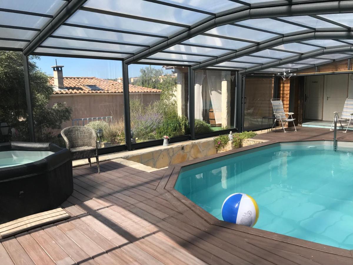 Chambre d hôtes AU CŒUR DES OLIVIERS Marseille Extérieur photo