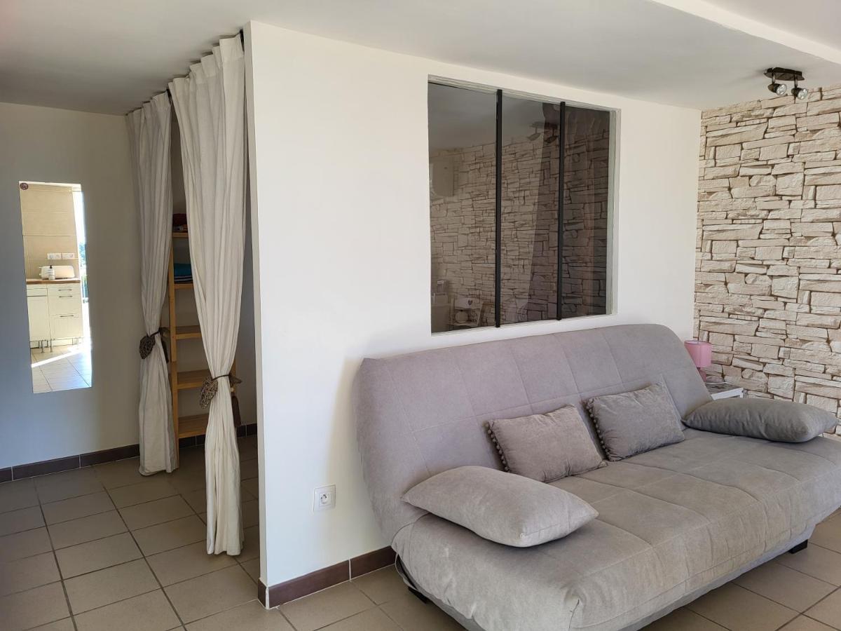 Chambre d hôtes AU CŒUR DES OLIVIERS Marseille Extérieur photo