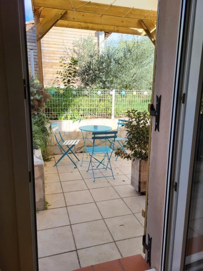 Chambre d hôtes AU CŒUR DES OLIVIERS Marseille Extérieur photo